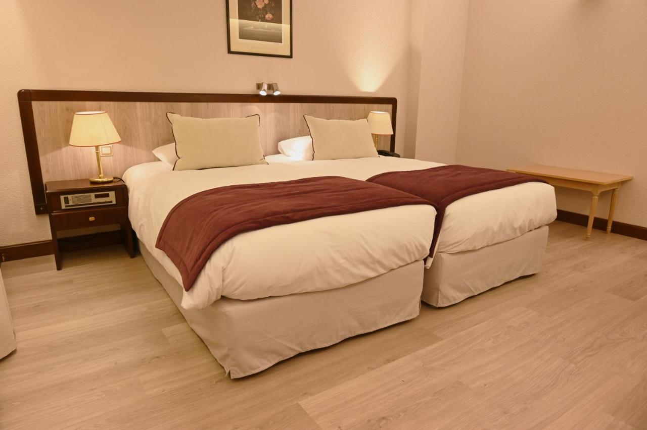 Hotel Le Rempart Tournus Δωμάτιο φωτογραφία